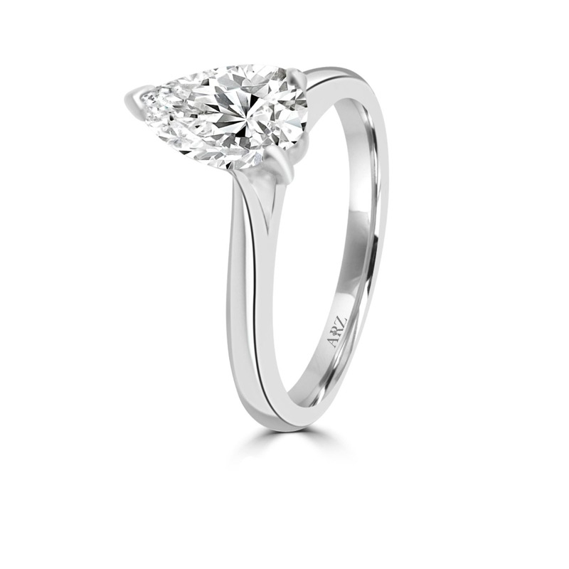 0.50 Karat E Renk Vs Berraklık Damla Kesim Pırlanta Tektaş Yüzük