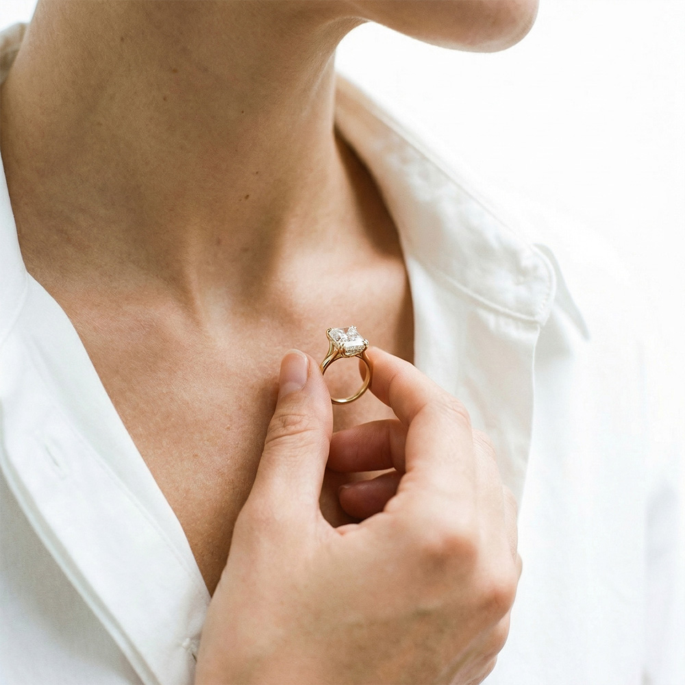 1.02 Karat Radiant TekTaş Laboratuvar Pırlanta Yüzük - ARZ3401